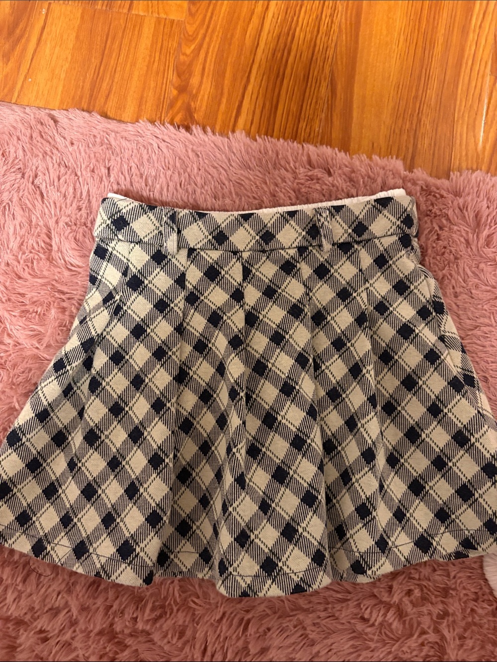 Zara kids Plaid A-Line Mini Skirt in Cream and black
